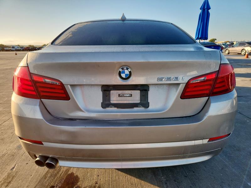 Фото 6 с аукциона – 2013 BMW 528 с VIN WBAXG5C50DDY35574