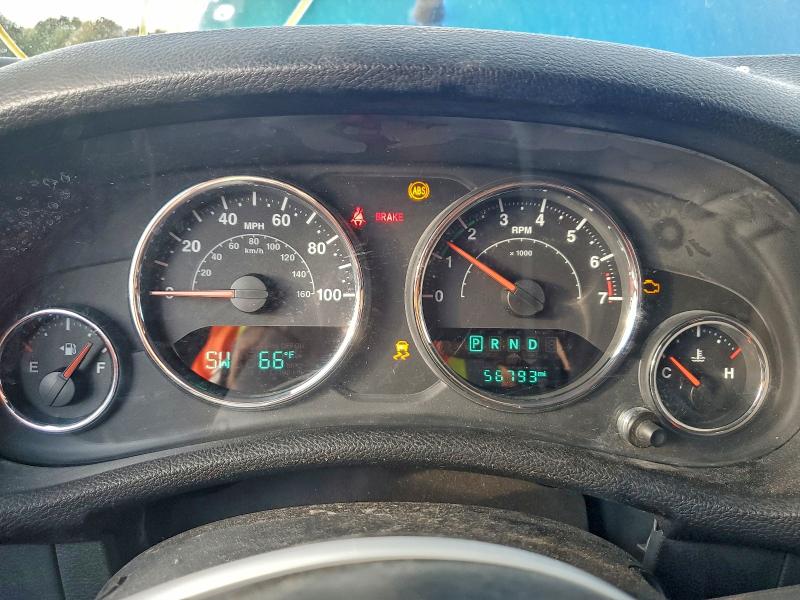 Photo 9 from auction – 2015 JEEP WRANGLER U with VIN 1C4BJWDG8FL570576