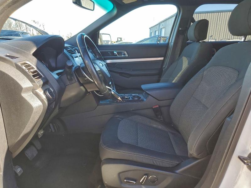 Photo 7 from auction – 2017 FORD EXPLORER X with VIN 1FM5K7D83HGA97749