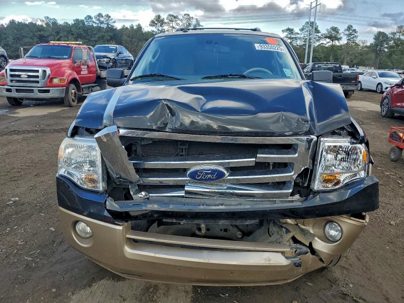 Photo 5 from auction – 2011 FORD EXPEDITION with VIN 1FMJU1H57BEF20048