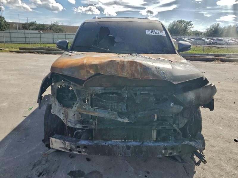 Photo 5 from auction – 2017 TOYOTA 4RUNNER SR with VIN JTEZU5JR4H5156493