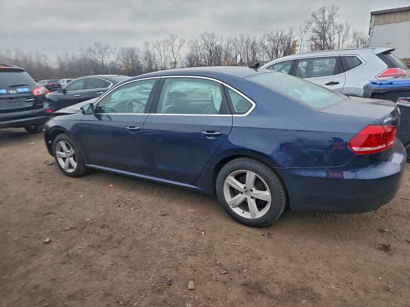 Photo 2 from auction – 2015 VOLKSWAGEN PASSAT S with VIN 1VWAT7A30FC071006