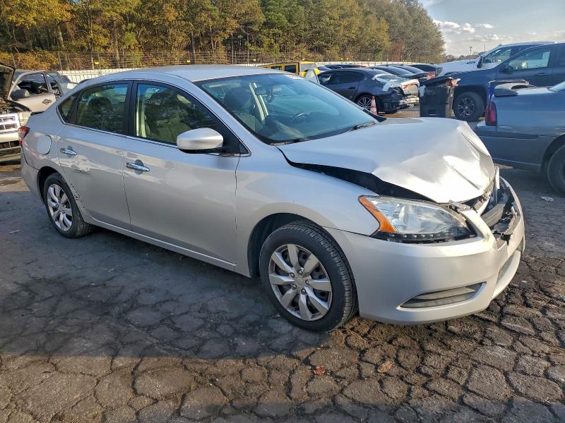 Photo 4 from auction – 2015 NISSAN SENTRA S with VIN 3N1AB7AP9FL665299