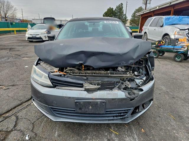 Photo 5 from auction – 2013 VOLKSWAGEN JETTA BASE with VIN 3VW2K7AJ5DM401885