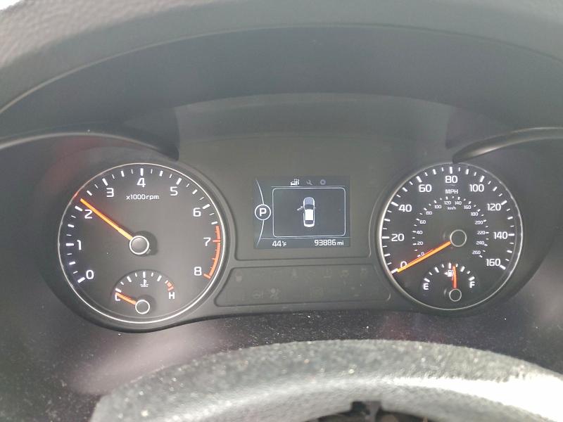 Photo 9 from auction – 2016 KIA OPTIMA LX with VIN 5XXGT4L30GG099690