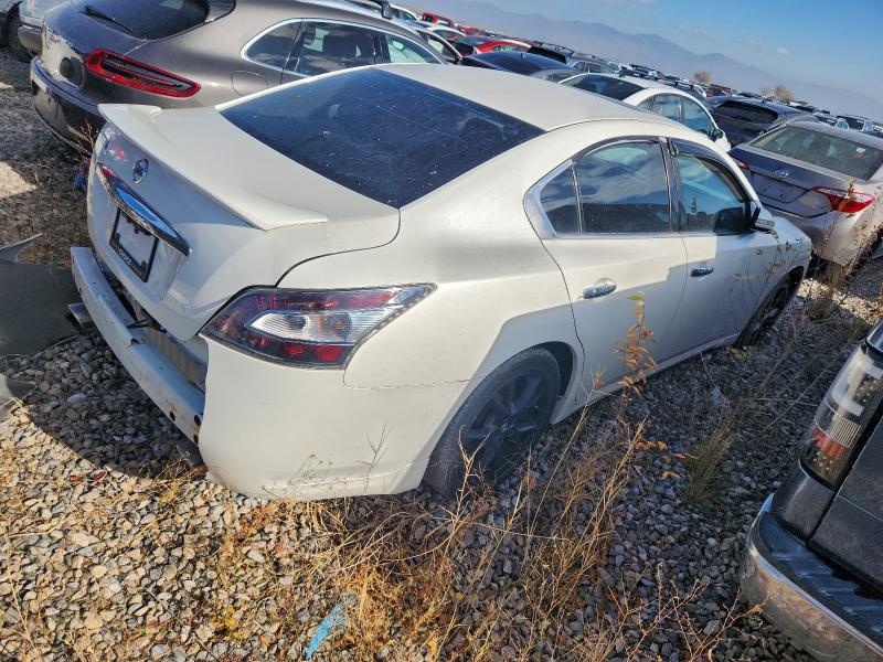 Photo 3 from auction – 2012 NISSAN MAXIMA with VIN 1N4AA5AP4CC868053