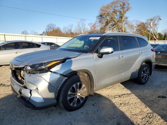 TOYOTA HIGHLANDER 2023 with VIN 5TDKDRBH7PS017681 - Photo from auction