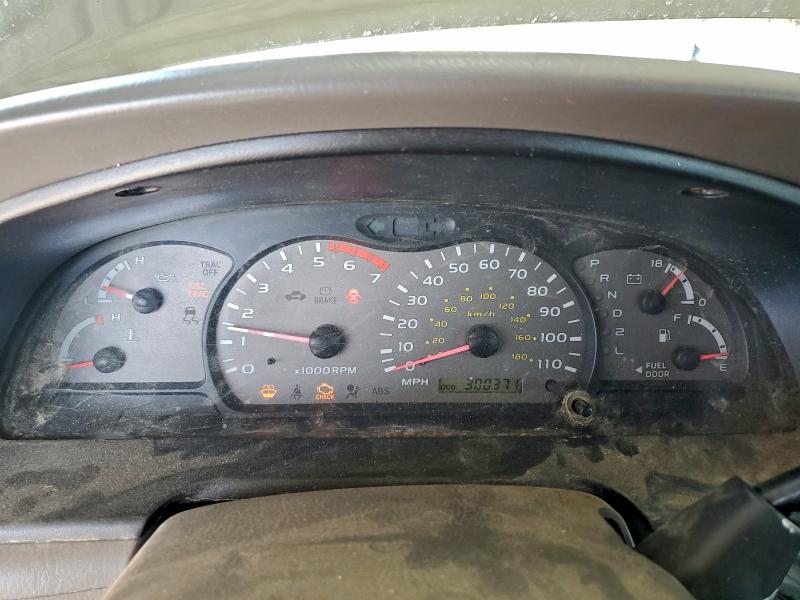 Zdjęcie 9 z aukcji – 2003 TOYOTA SEQUOIA SR z VIN 5TDZT34A23S190520