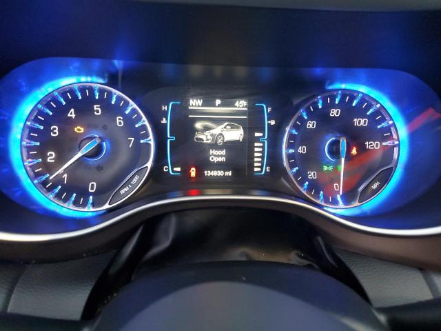 Photo 9 from auction – 2017 CHRYSLER PACIFICA T with VIN 2C4RC1BG7HR579603