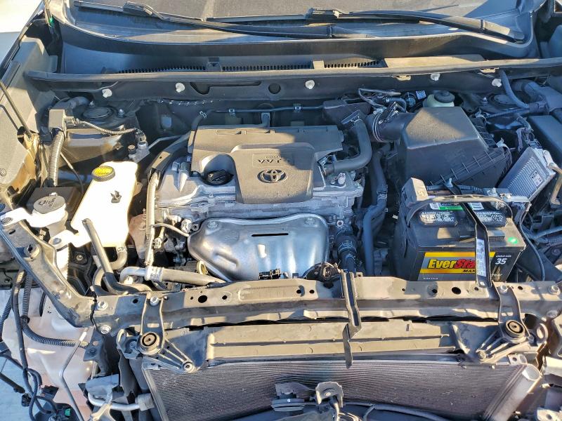 Photo 12 from auction – 2015 TOYOTA RAV4 XLE with VIN 2T3WFREV2FW147751