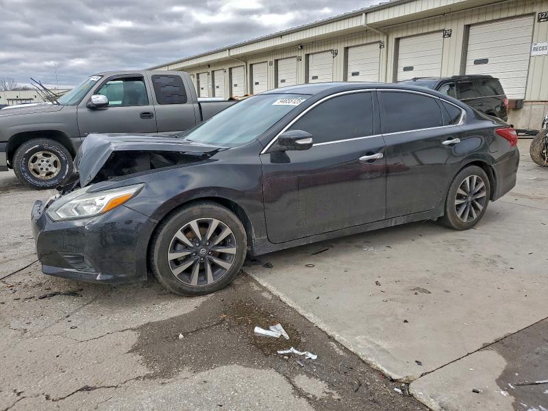 NISSAN ALTIMA 2.5 2018 with VIN 1N4AL3AP7JC124068 - Photo from auction