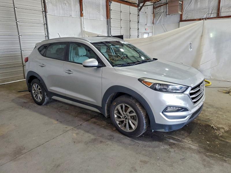 Photo 4 from auction – 2017 HYUNDAI TUCSON LIM with VIN KM8J3CA4XHU396517