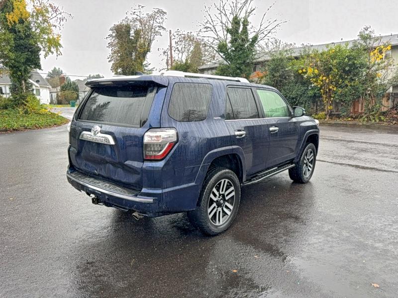 Photo 4 from auction – 2017 TOYOTA 4RUNNER SR with VIN JTEBU5JR6H5456585