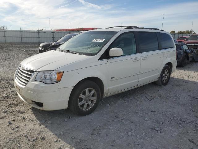CHRYSLER TOWN & COU 2008 with VIN 2A8HR54P68R833633 - Photo from auction