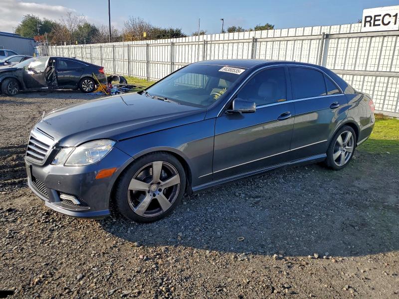 MERCEDES-BENZ E 350 2011 with VIN WDDHF5GB1BA418902 - Photo from auction