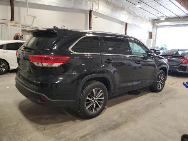 Zdjęcie 3 z aukcji – 2018 TOYOTA HIGHLANDER z VIN 5TDJZRFH6JS859894