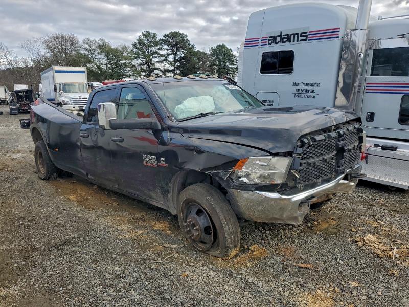 Photo 9 from auction – 2016 RAM 3500 ST with VIN 3C63RPGL0GG332495