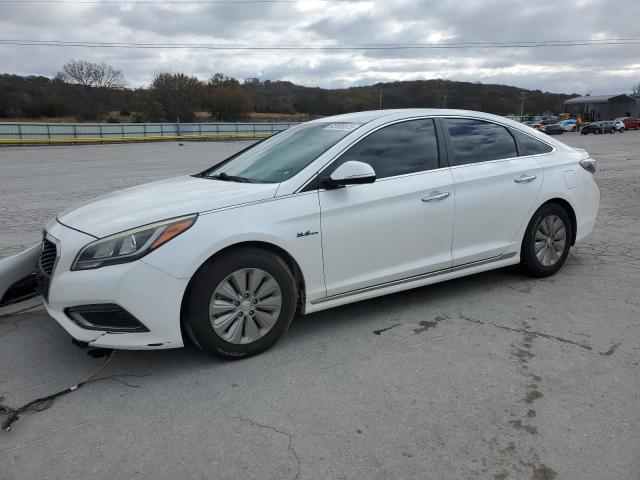 HYUNDAI SONATA 2016 with VIN KMHE24L18GA039401 - Photo from auction