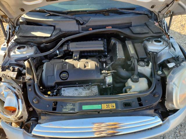 Photo 11 from auction – 2009 MINI COOPER CLU with VIN WMWML33519TN69126