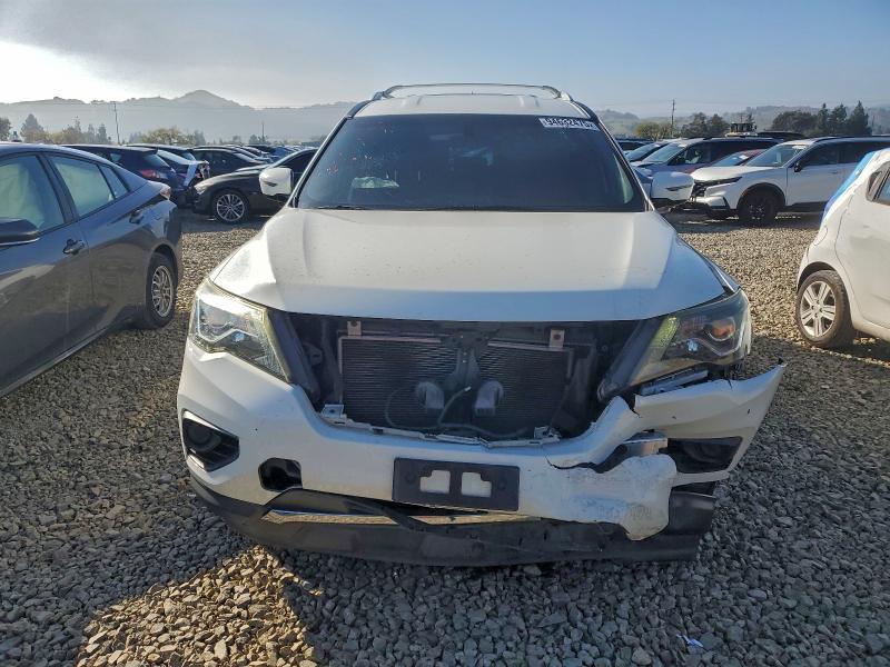 Photo 5 from auction – 2017 NISSAN PATHFINDER with VIN 5N1DR2MN0HC628011
