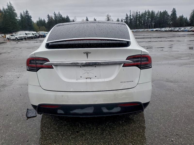 Foto 6 de la subasta – 2020 TESLA MODEL X con VIN 5YJXCDE21LF230949