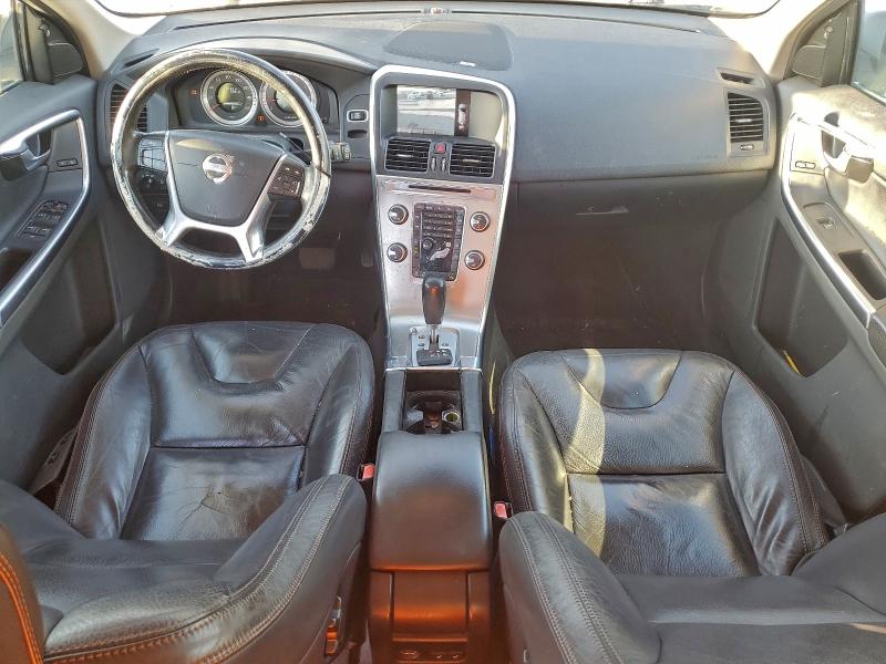 Photo 8 from auction – 2012 VOLVO XC60 3.2 with VIN YV4940DL5C2282545