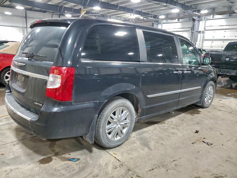 Photo 3 from auction – 2012 CHRYSLER TOWN & COU with VIN 2C4RC1GG3CR208908