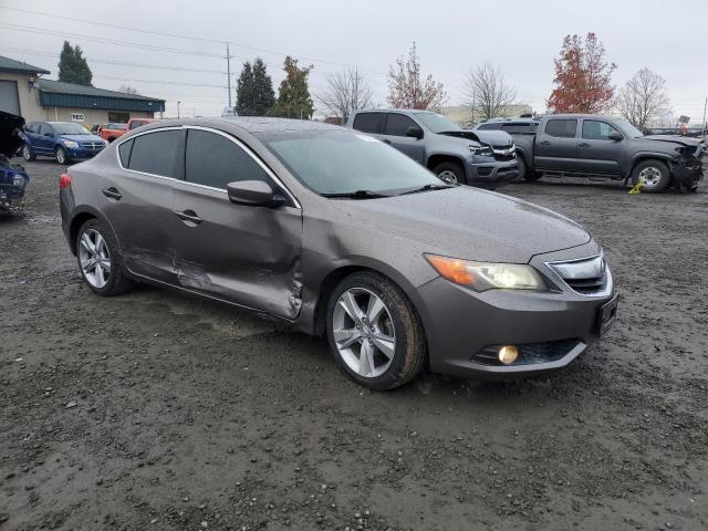 Photo 4 from auction – 2013 ACURA ILX 20 PRE with VIN 19VDE1F54DE017191