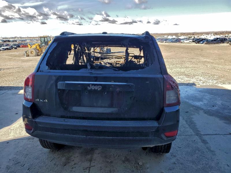 Photo 6 from auction – 2016 JEEP COMPASS with VIN 1C4NJDBB3GD756367