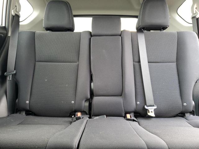 Photo 10 from auction – 2018 TOYOTA RAV4 with VIN 2T3WFREV4JW516764