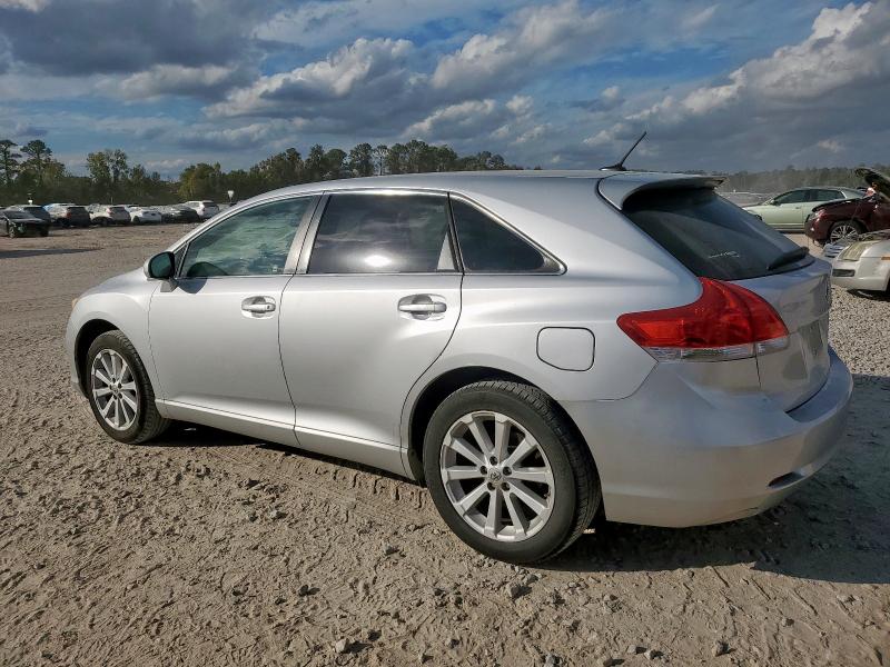 Photo 2 from auction – 2010 TOYOTA VENZA with VIN 4T3ZA3BB0AU029127
