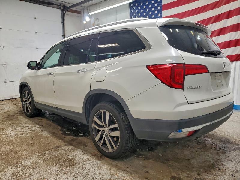 Photo 2 from auction – 2018 HONDA PILOT ELIT with VIN 5FNYF6H01JB030135