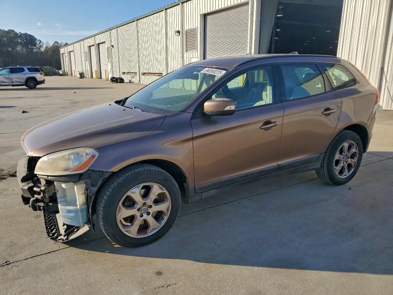 Photo 1 from auction – 2013 VOLVO XC60 3.2 with VIN YV4952DL4D2409389