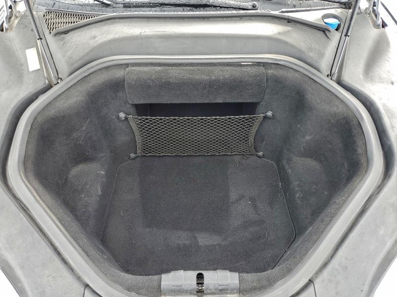 Photo 11 from auction – 2016 TESLA MODEL S with VIN 5YJSA1E12GF132959