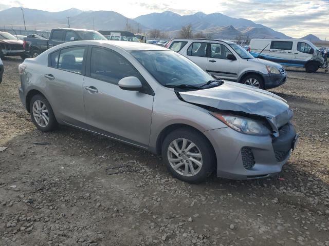 Photo 4 from auction – 2013 MAZDA 3 I with VIN JM1BL1UP3D1748965