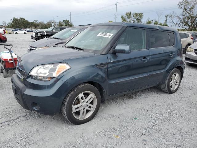 KIA SOUL + 2011 with VIN KNDJT2A21B7307274 - Photo from auction