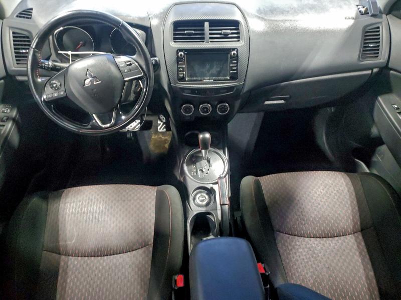 Photo 8 from auction – 2017 MITSUBISHI OUTLANDER with VIN JA4AR3AU2HZ038523