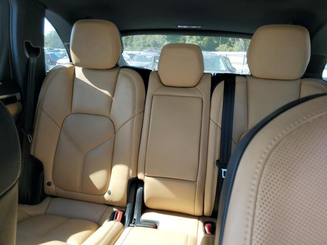 Photo 10 from auction – 2018 PORSCHE CAYENNE with VIN WP1AA2A28JKA05660