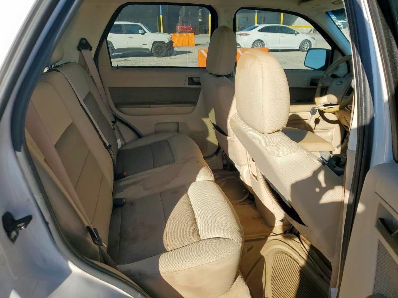 Photo 10 from auction – 2009 FORD ESCAPE with VIN 1FMCU03779KA25761
