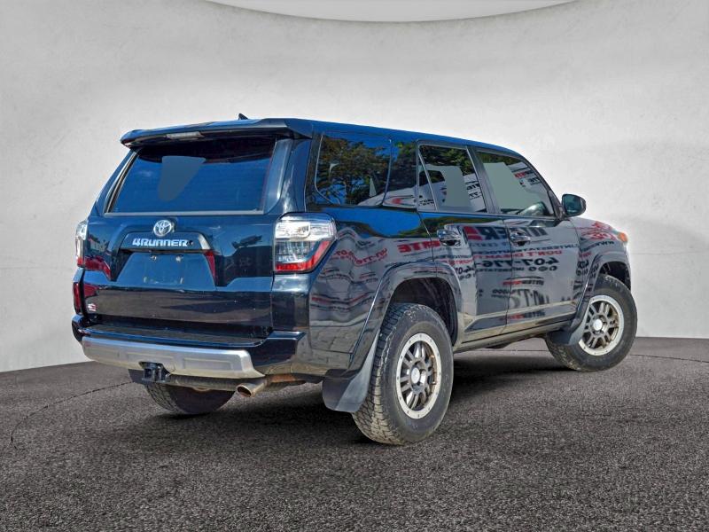 Photo 4 from auction – 2014 TOYOTA 4RUNNER SR with VIN JTEBU5JRXE5194355