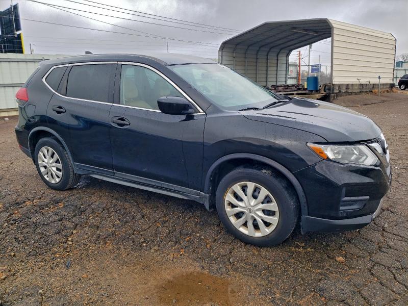 Photo 4 from auction – 2017 NISSAN ROGUE S with VIN JN8AT2MT2HW381021