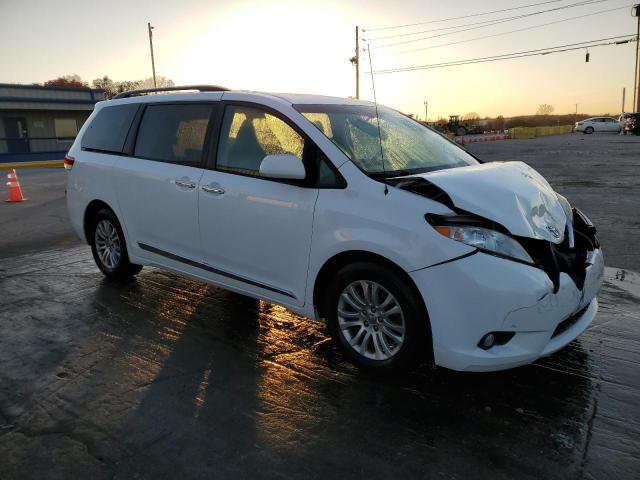 Photo 4 from auction – 2014 TOYOTA SIENNA XLE with VIN 5TDYK3DCXES410103