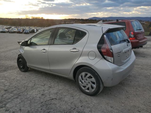 Photo 2 from auction – 2015 TOYOTA PRIUS C with VIN JTDKDTB33F1113854