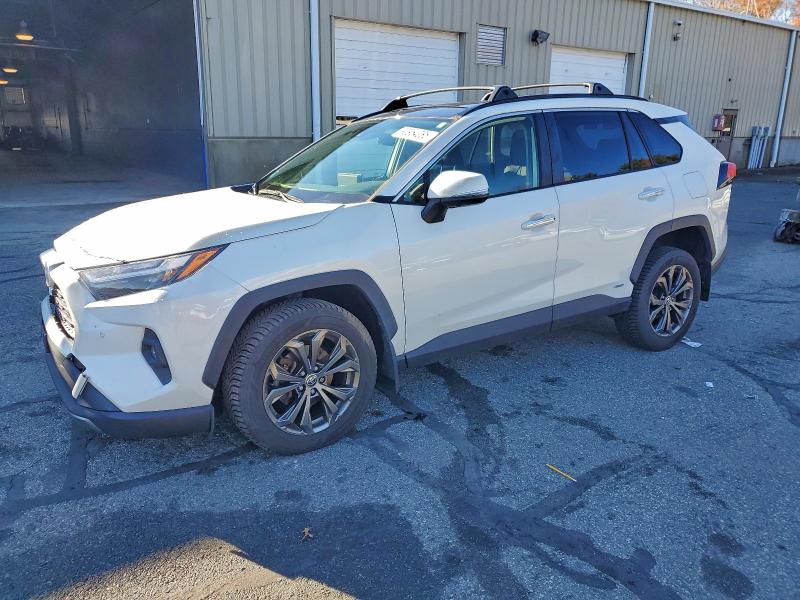 TOYOTA RAV4 LIMIT 2022 with VIN JTMD6RFV6NJ017006 - Photo from auction
