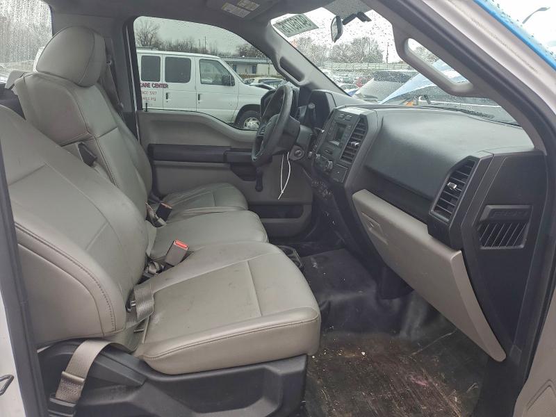Photo 10 from auction – 2016 FORD F150 with VIN 1FTMF1C84GKD54674