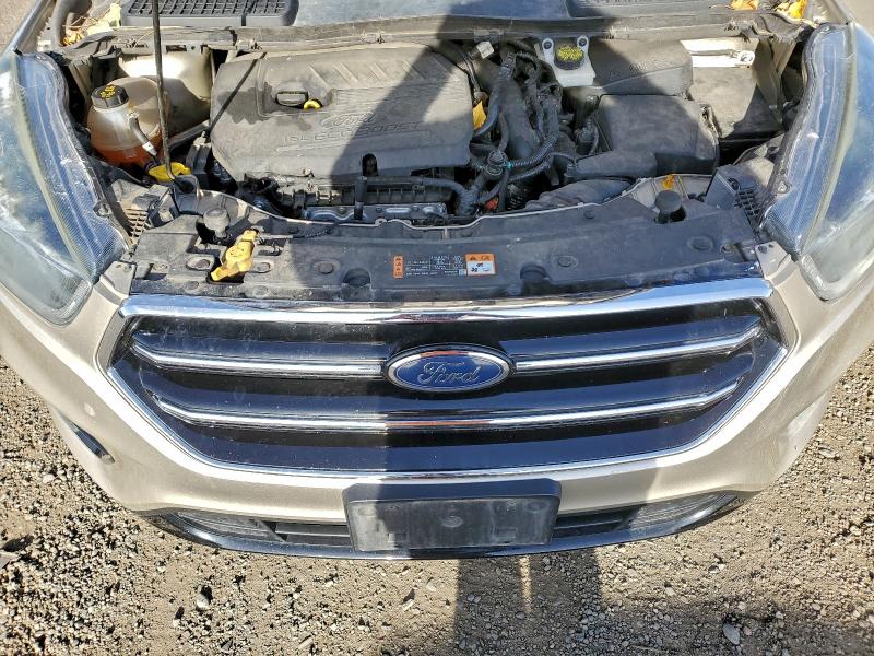 Photo 12 from auction – 2017 FORD ESCAPE SE with VIN 1FMCU9GD5HUE08587