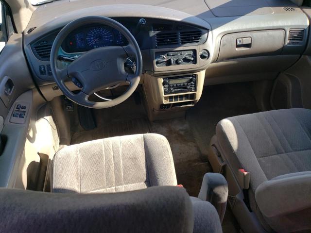 Photo 8 from auction – 2001 TOYOTA SIENNA CE with VIN 4T3ZF19C11U333555