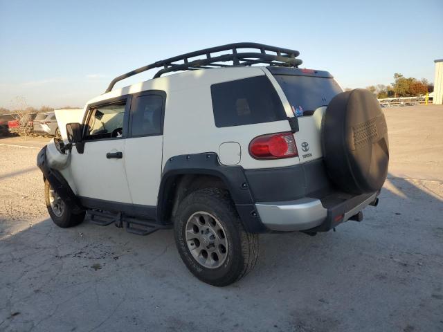 Photo 2 from auction – 2011 TOYOTA FJ CRUISER with VIN JTEZU4BF3BK011601