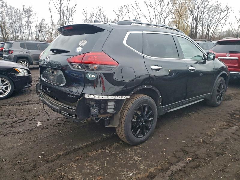 Photo 3 from auction – 2018 NISSAN ROGUE S with VIN 5N1AT2MV1JC799005
