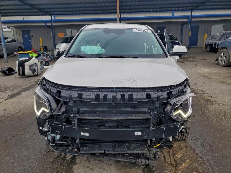 Photo 5 from auction – 2025 KIA NIRO LX with VIN KNDCP3LE7S5300805